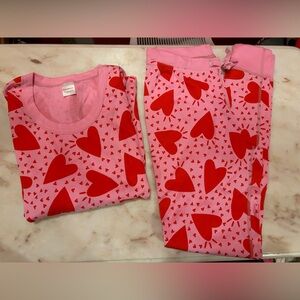 Hanna Andersson Pink and Red Heart Pajama Set